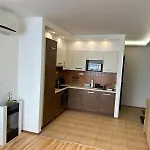 Luca Apartment Zamardi