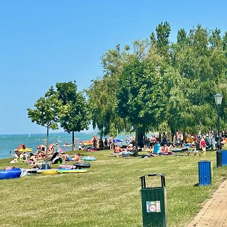 Apartamento Luca Zamárdi